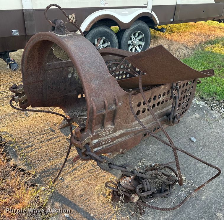 image for item EJ4459 Dragline bucket 