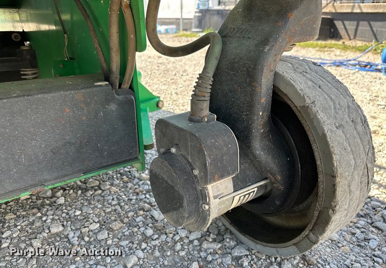 image for item EJ4467 2012 JLG 3246 ES scissor lift