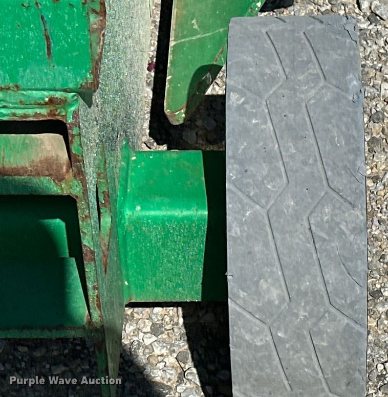 image for item EJ4467 2012 JLG 3246 ES scissor lift