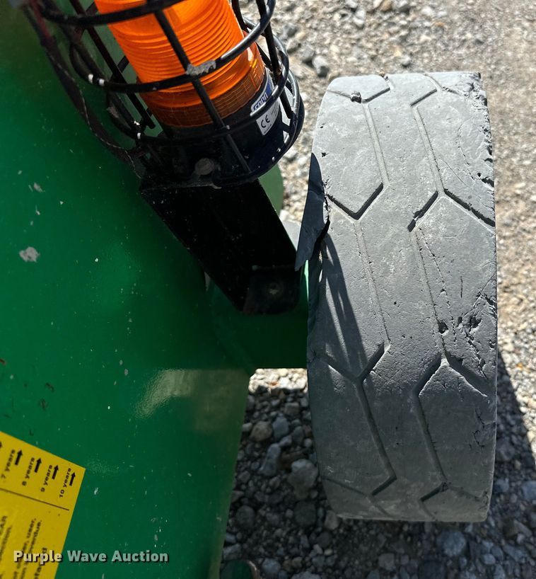 image for item EJ4467 2012 JLG 3246 ES scissor lift