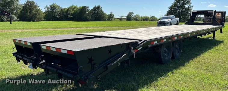 image for item EJ4468 2022 J&J Trailer Star Deck Over  equipment trailer