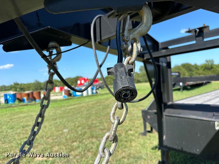 image for item EJ4468 2022 J&J Trailer Star Deck Over  equipment trailer