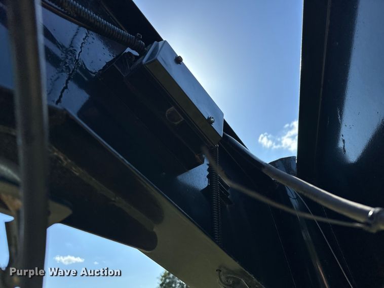 image for item EJ4468 2022 J&J Trailer Star Deck Over  equipment trailer