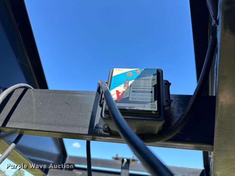 image for item EJ4468 2022 J&J Trailer Star Deck Over  equipment trailer