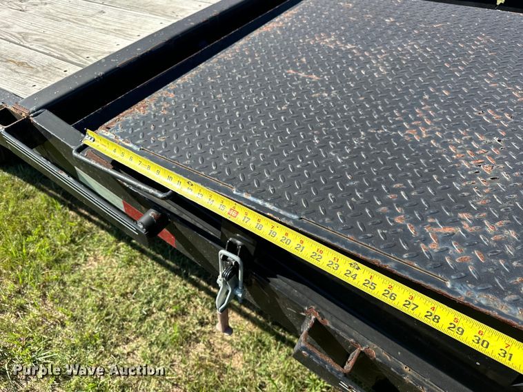 image for item EJ4468 2022 J&J Trailer Star Deck Over  equipment trailer