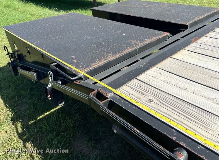 image for item EJ4468 2022 J&J Trailer Star Deck Over  equipment trailer