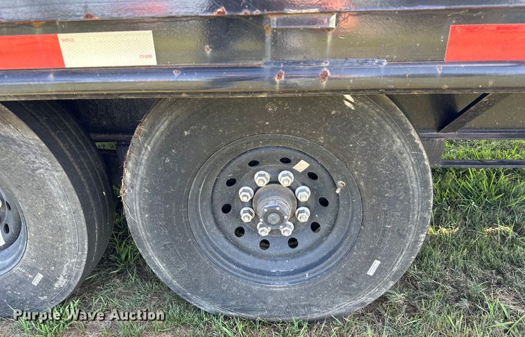 image for item EJ4468 2022 J&J Trailer Star Deck Over  equipment trailer