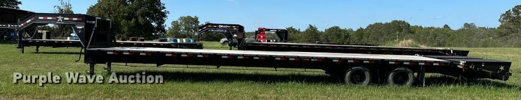 image for item EJ4470 2022 J&J Trailer Star Deck Over equipment trailer
