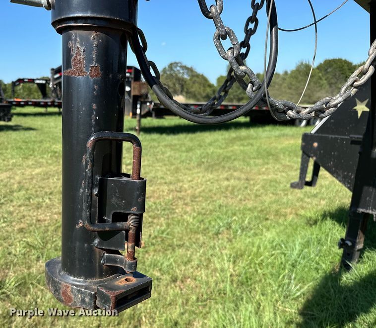 image for item EJ4470 2022 J&J Trailer Star Deck Over equipment trailer