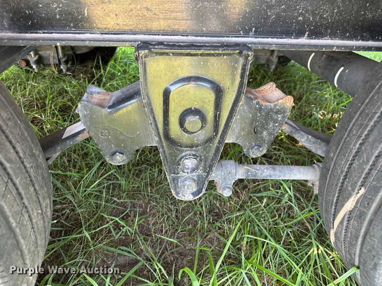 image for item EJ4470 2022 J&J Trailer Star Deck Over equipment trailer