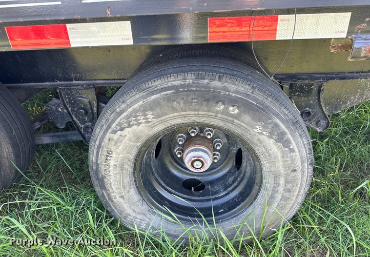 image for item EJ4470 2022 J&J Trailer Star Deck Over equipment trailer