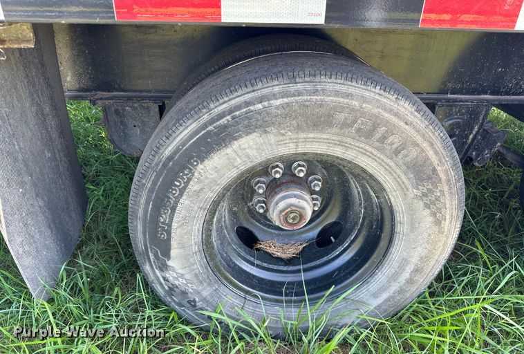 image for item EJ4470 2022 J&J Trailer Star Deck Over equipment trailer