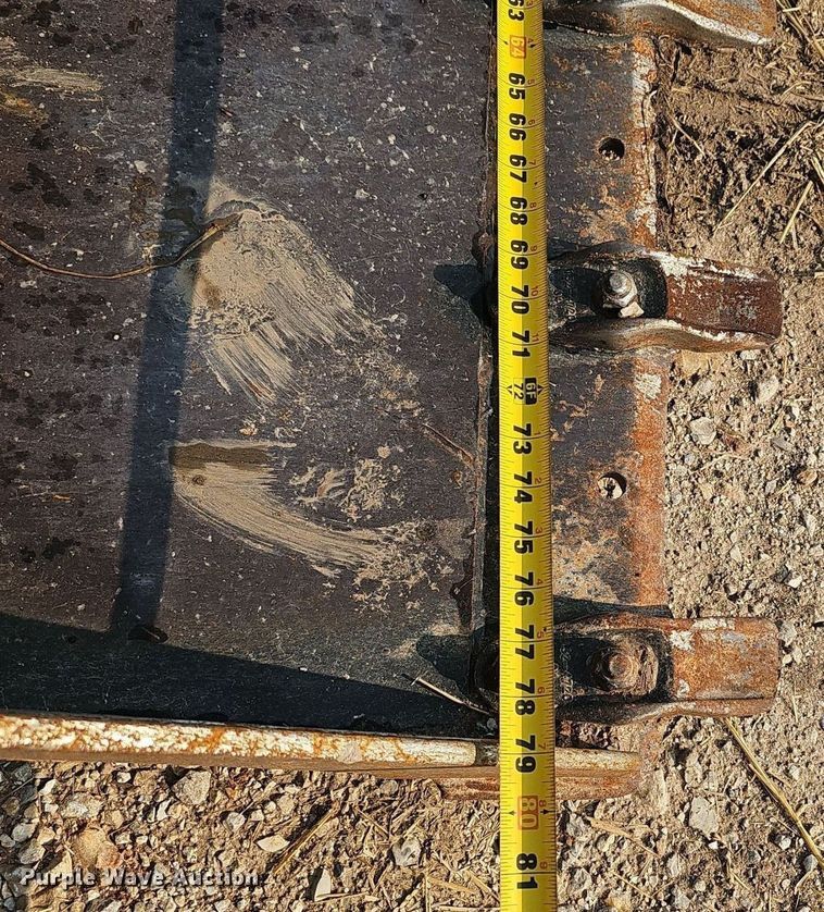 image for item EJ5765 2019 Caterpillar  289D tracked skid steer loader