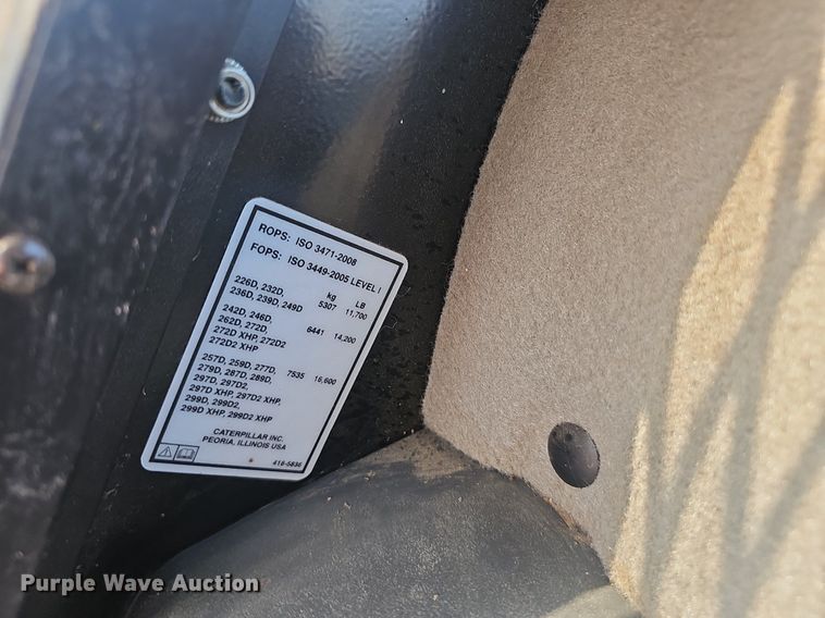 image for item EJ5765 2019 Caterpillar  289D tracked skid steer loader