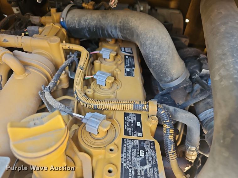 image for item EJ5765 2019 Caterpillar  289D tracked skid steer loader