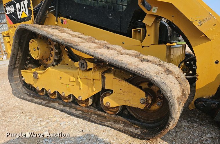 image for item EJ5765 2019 Caterpillar  289D tracked skid steer loader