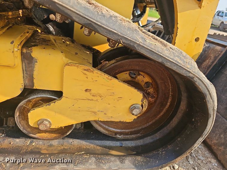 image for item EJ5765 2019 Caterpillar  289D tracked skid steer loader