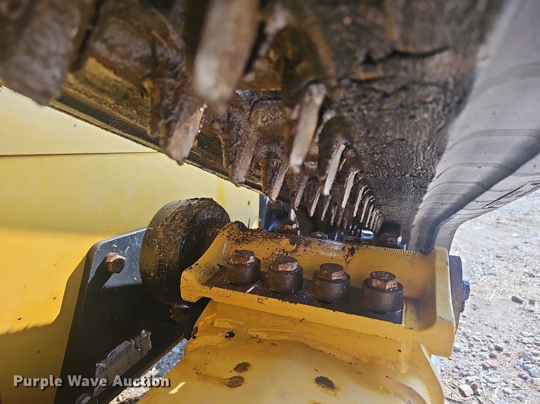 image for item EJ5765 2019 Caterpillar  289D tracked skid steer loader