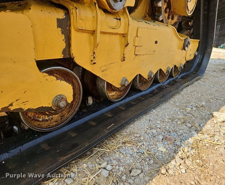 image for item EJ5765 2019 Caterpillar  289D tracked skid steer loader