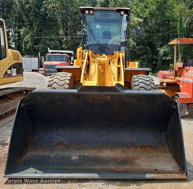 image for item EJ5767 Hyundai HL940 wheel loader