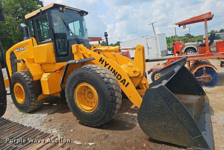 image for item EJ5767 Hyundai HL940 wheel loader