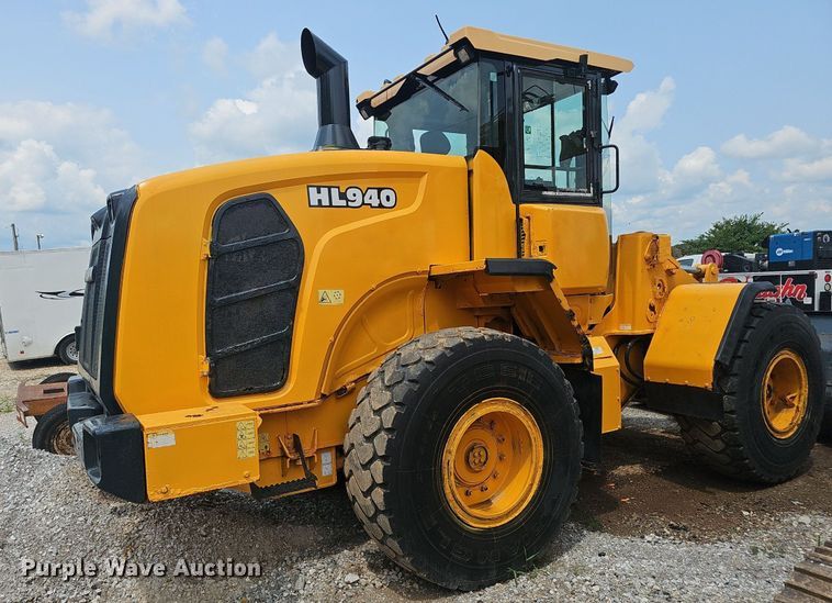 image for item EJ5767 Hyundai HL940 wheel loader