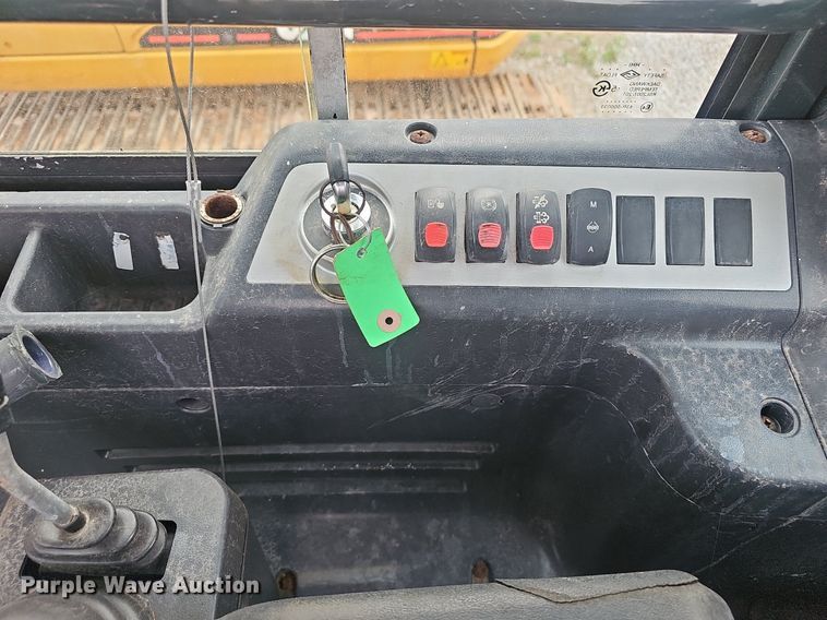 image for item EJ5767 Hyundai HL940 wheel loader