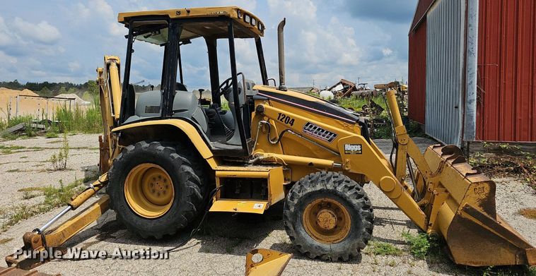 image for item EJ5789 2004 Caterpillar 416D backhoe