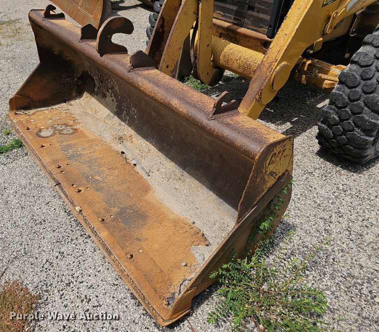 image for item EJ5789 2004 Caterpillar 416D backhoe