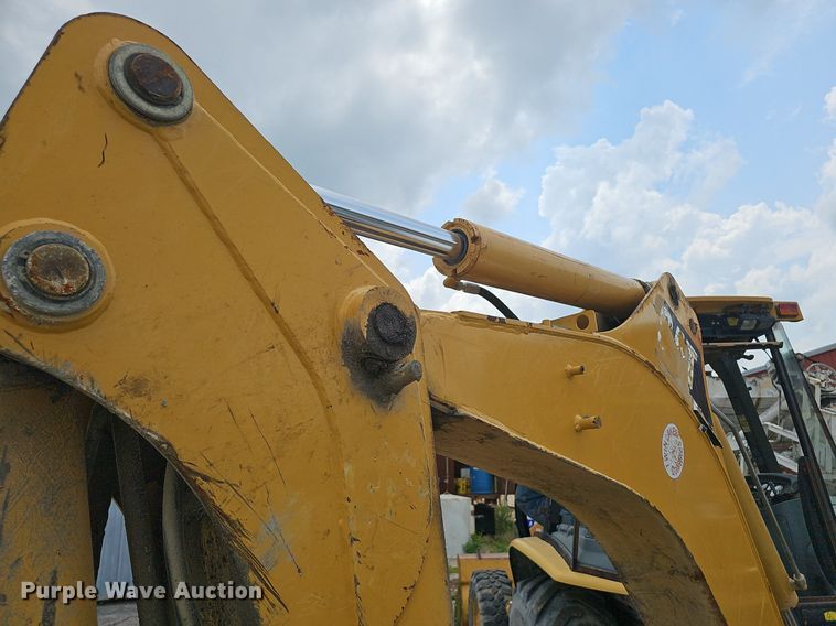 image for item EJ5789 2004 Caterpillar 416D backhoe