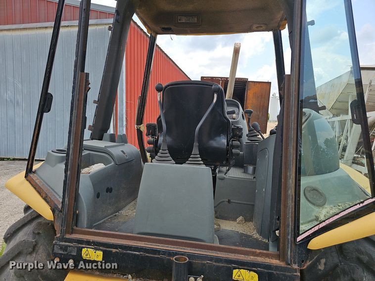 image for item EJ5789 2004 Caterpillar 416D backhoe