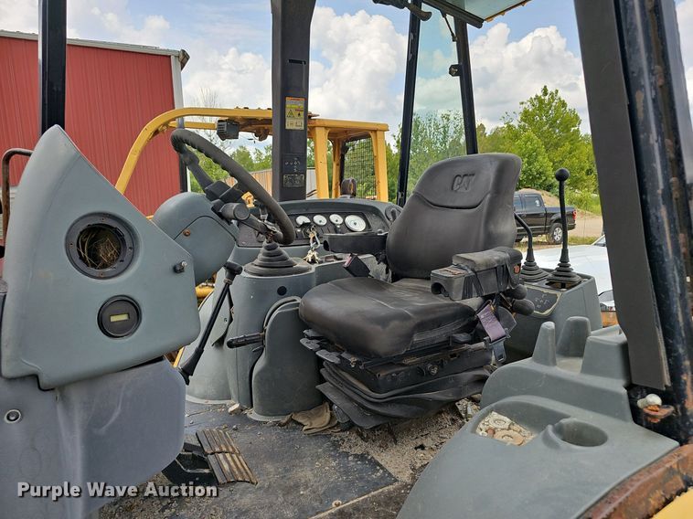 image for item EJ5789 2004 Caterpillar 416D backhoe