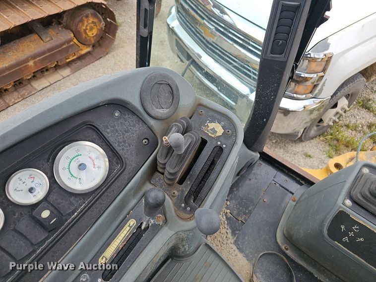 image for item EJ5789 2004 Caterpillar 416D backhoe