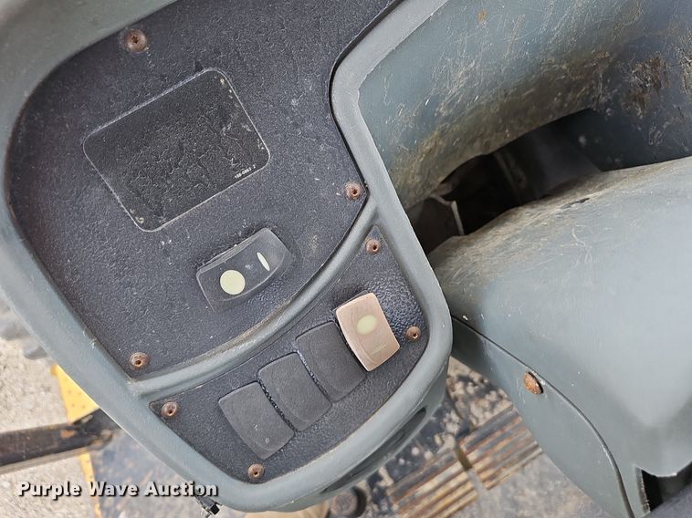 image for item EJ5789 2004 Caterpillar 416D backhoe