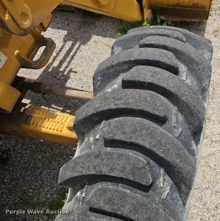 image for item EJ5789 2004 Caterpillar 416D backhoe