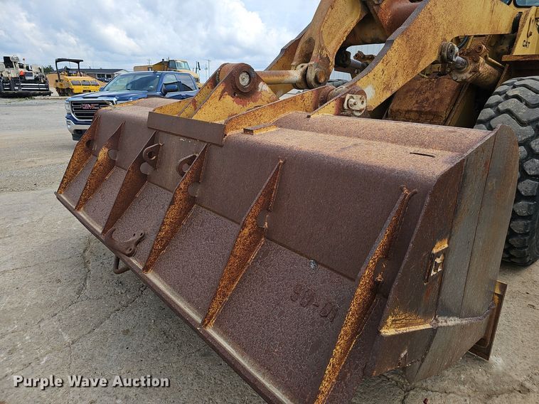 image for item EJ5790 Caterpillar 966D loader