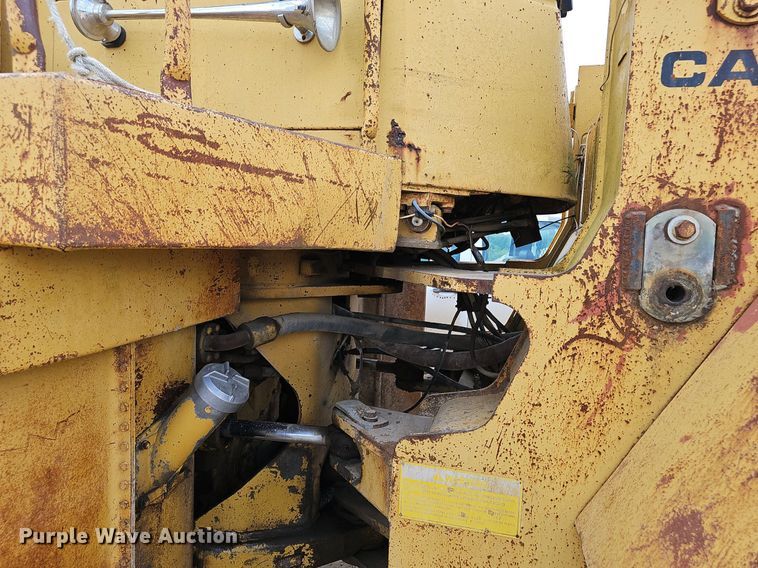 image for item EJ5790 Caterpillar 966D loader