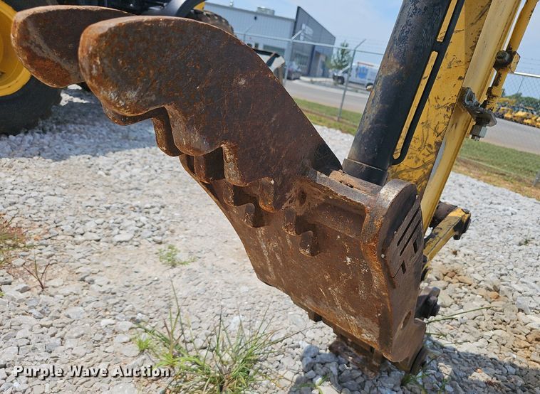 image for item EJ5796 2012 Komatsu  PC88MR-8 mini excavator