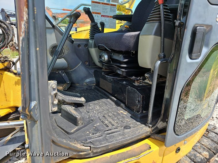 image for item EJ5796 2012 Komatsu  PC88MR-8 mini excavator