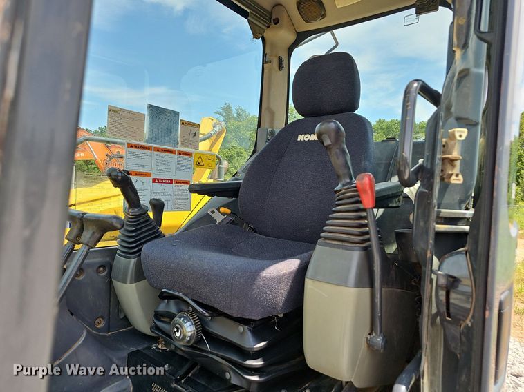 image for item EJ5796 2012 Komatsu  PC88MR-8 mini excavator