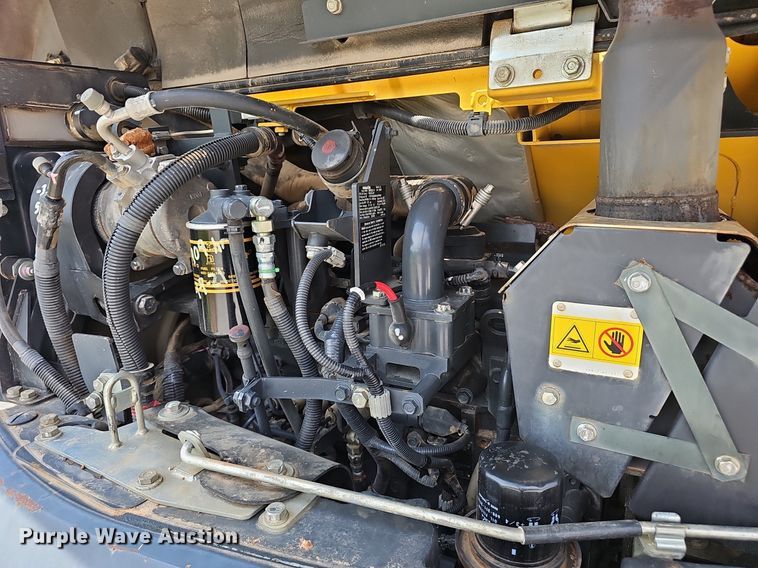 image for item EJ5796 2012 Komatsu  PC88MR-8 mini excavator