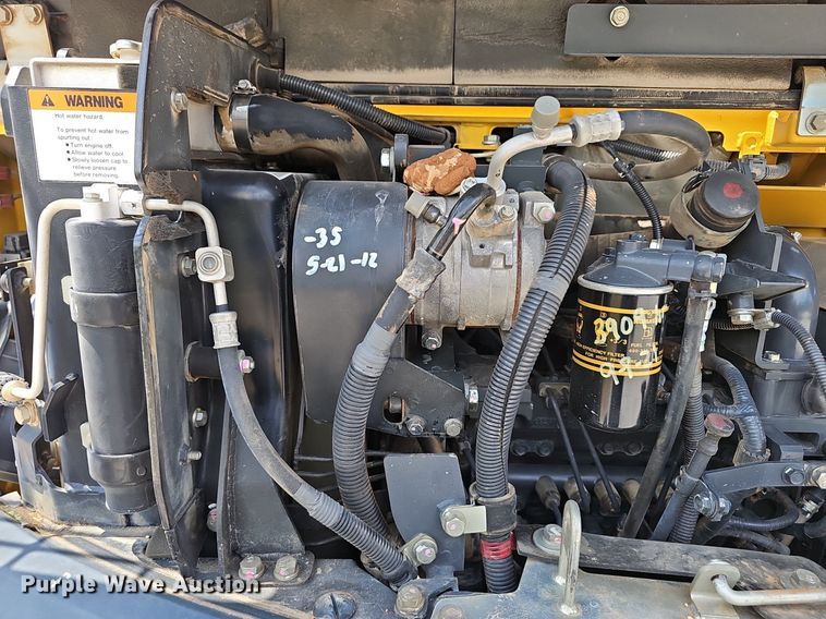 image for item EJ5796 2012 Komatsu  PC88MR-8 mini excavator