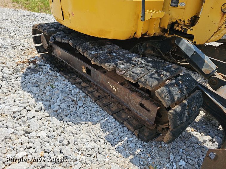 image for item EJ5796 2012 Komatsu  PC88MR-8 mini excavator