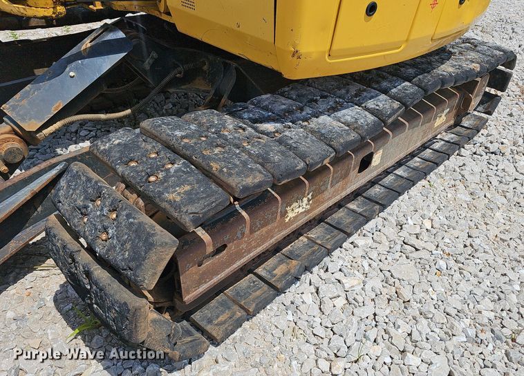 image for item EJ5796 2012 Komatsu  PC88MR-8 mini excavator