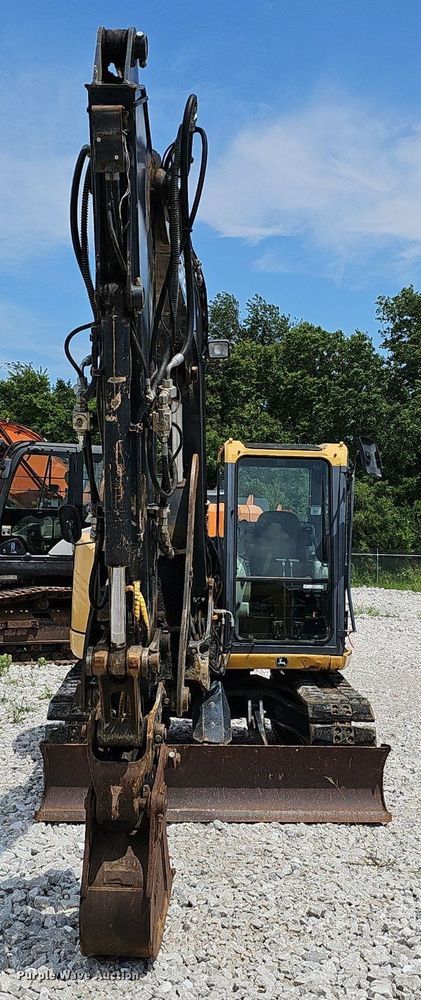 image for item EJ5797 2014 John Deere  85G mini excavator