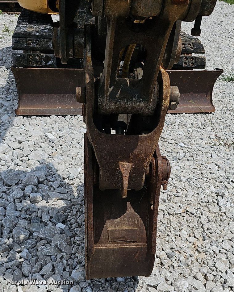 image for item EJ5797 2014 John Deere  85G mini excavator