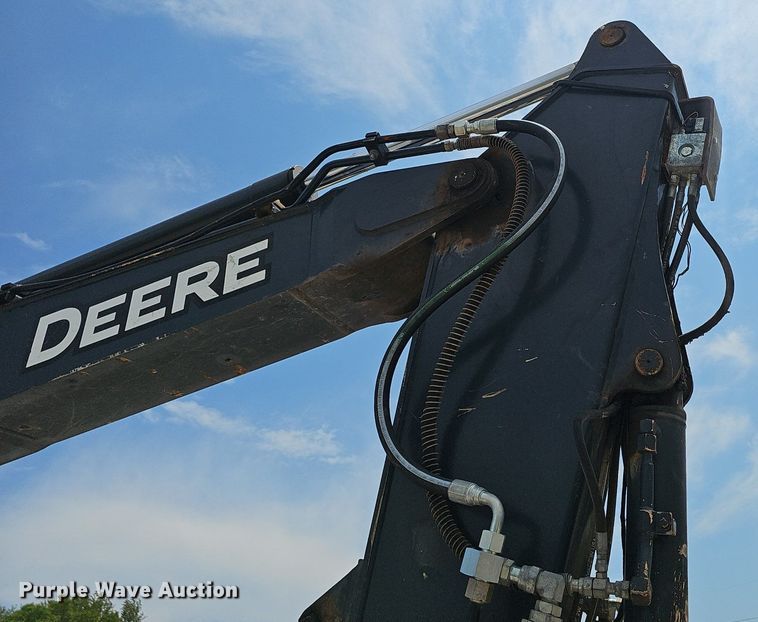 image for item EJ5797 2014 John Deere  85G mini excavator