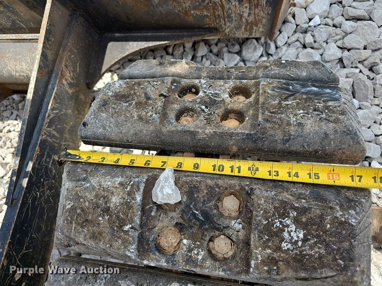 image for item EJ5797 2014 John Deere  85G mini excavator