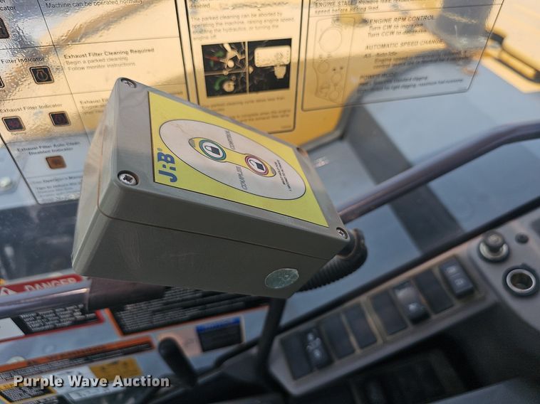 image for item EJ5797 2014 John Deere  85G mini excavator