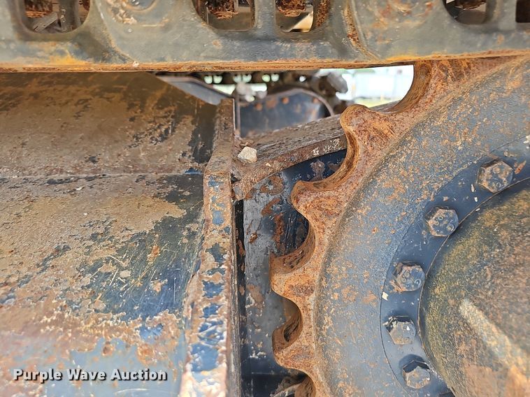 image for item EJ5797 2014 John Deere  85G mini excavator